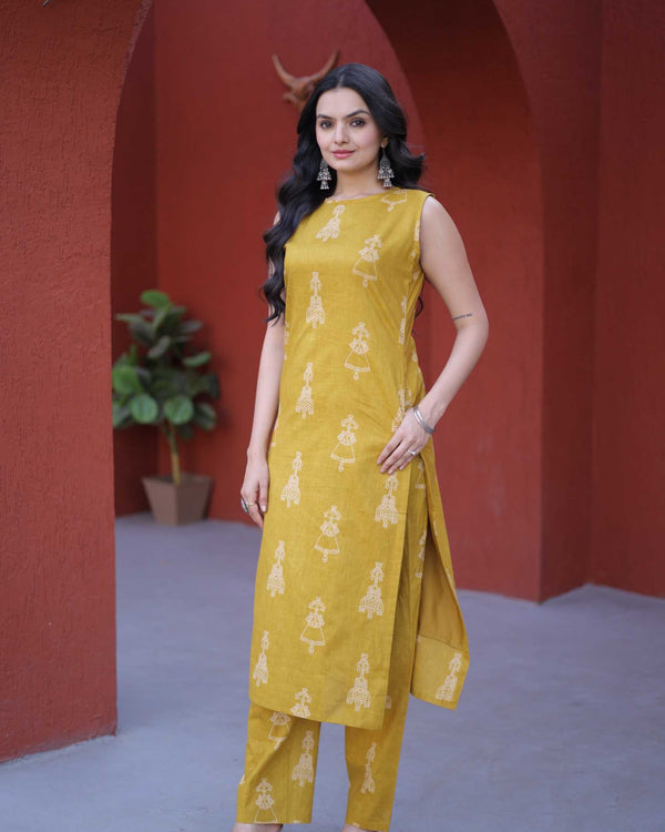 Naarira Cotton Earing Print Kurti - alternate view