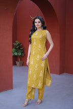 Naarira Cotton earing Print Kurti