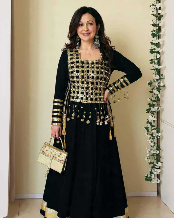 Naarira KESH531 113 Soft Silk Fancy Gowns - alternate view