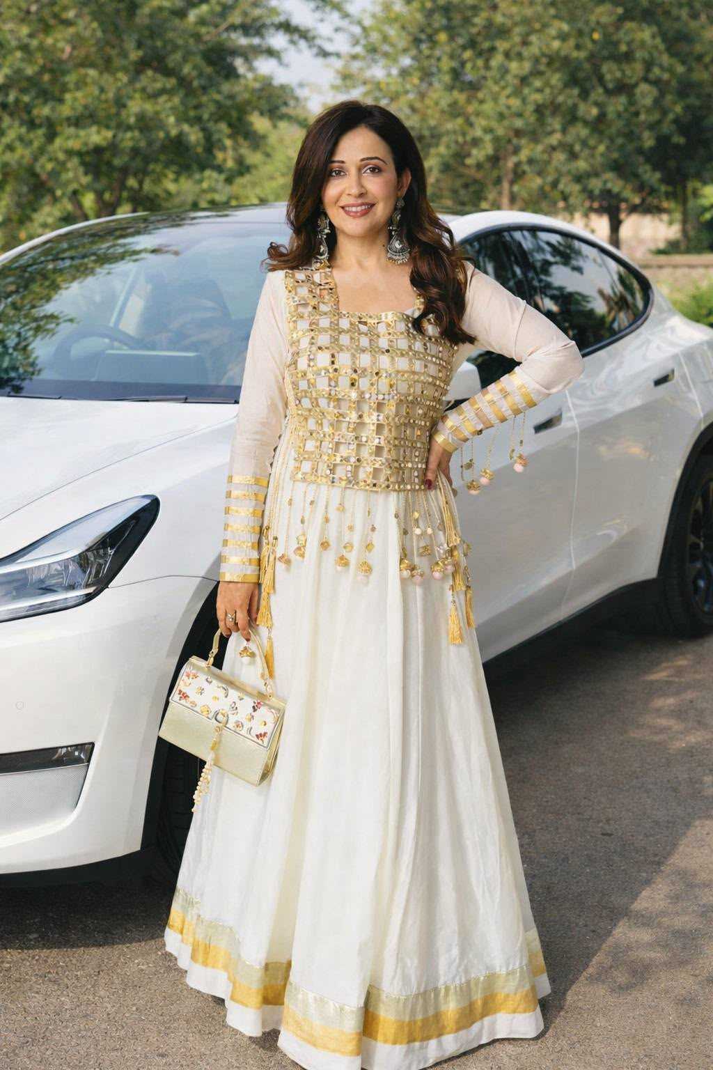 Naarira KESH531 113 Soft Silk Fancy Gowns