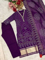 Naarira Agnisha Cotton Designer Suit