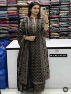 Naarira KESH536 Pranshi Cotton Embroidery Suits