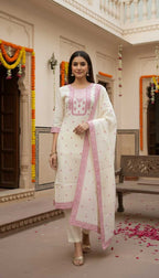 Naarira Jacquard Work Cotton Kurtis