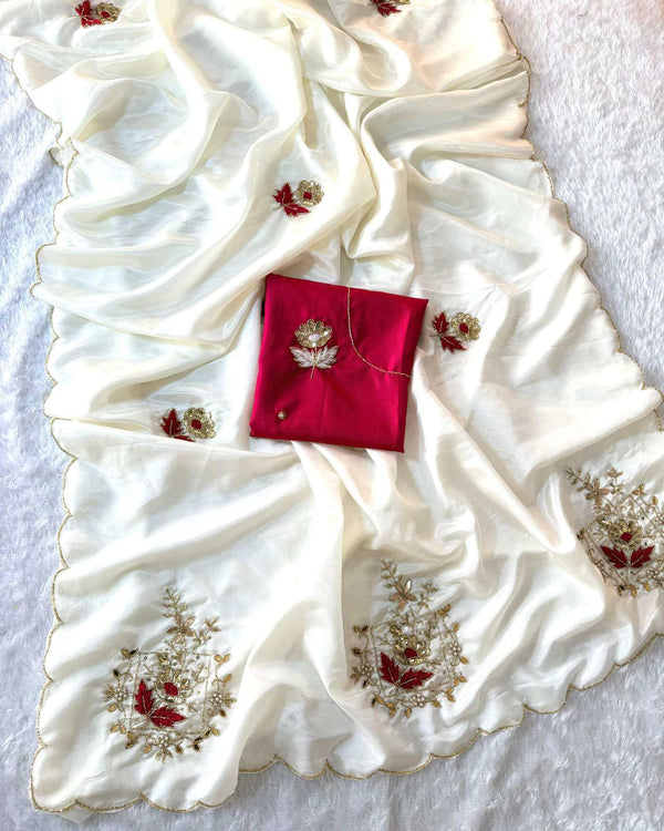 Naarira Kaveri Soft Silk Sarees - alternate view