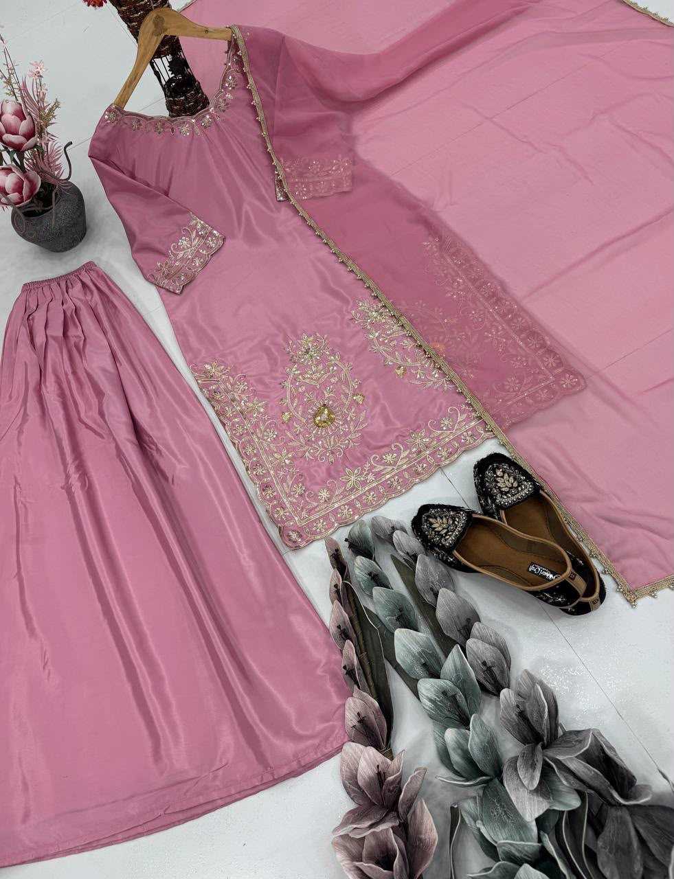 Naarira  KESH560 1692 Heavy Crepe Ladies Suits