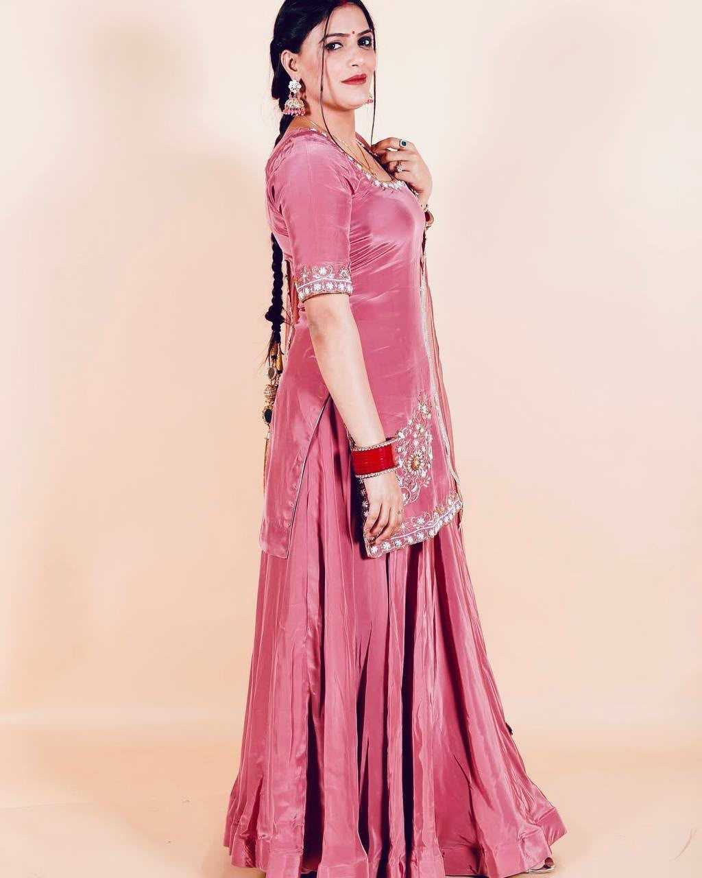 Naarira  KESH560 1692 Heavy Crepe Ladies Suits