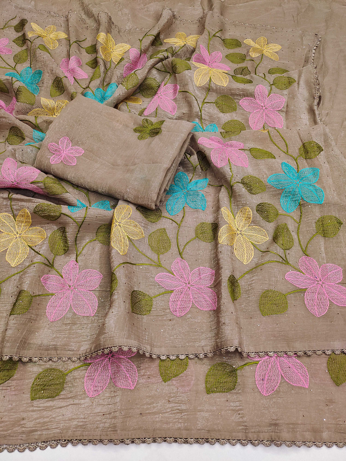 Naarira KESH569 FLORIOUS Viscose Fancy Sarees