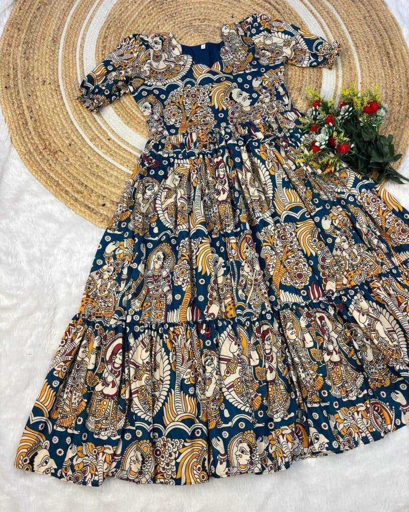 Naarira Chitralekha Cotton Printed Gown