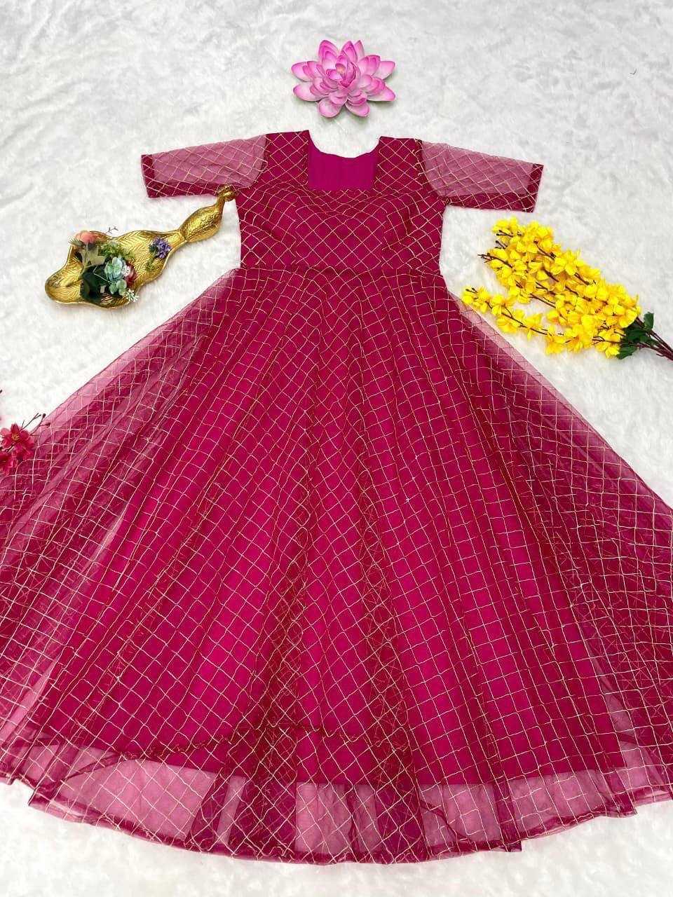 Naarira Dhanishta Net Fancy Gown