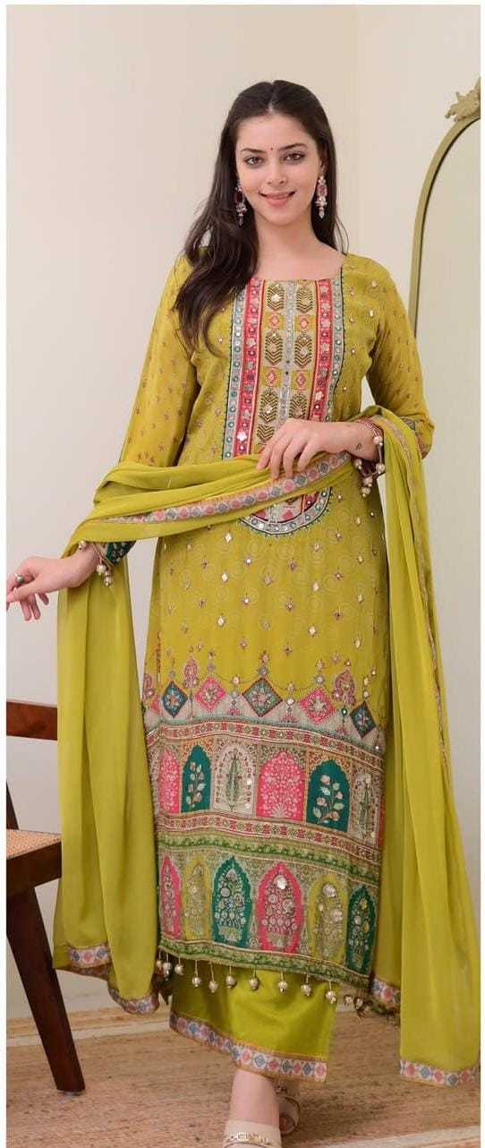 Naarira PISTA SHANTI Chinon Palazzo Suit