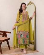 Naarira PISTA SHANTI Chinon Palazzo Suit