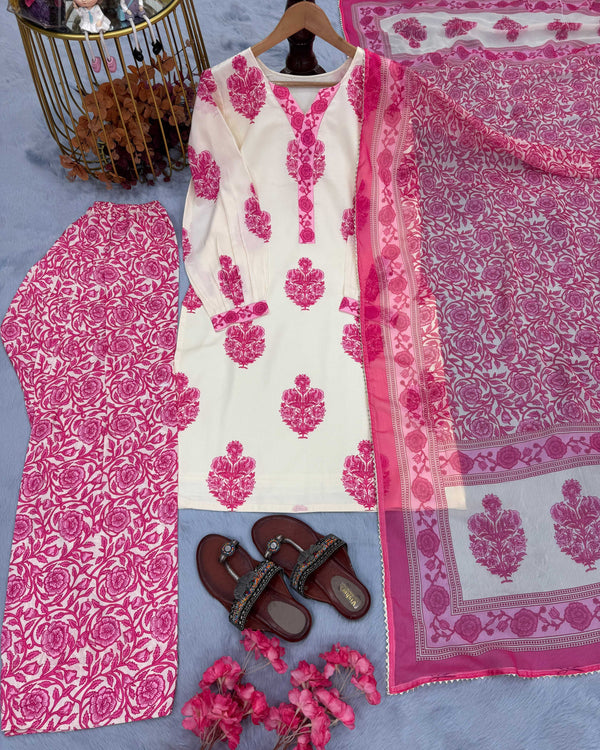 Naarira Geet Pure Masalin Cotton Printed Suit - alternate view