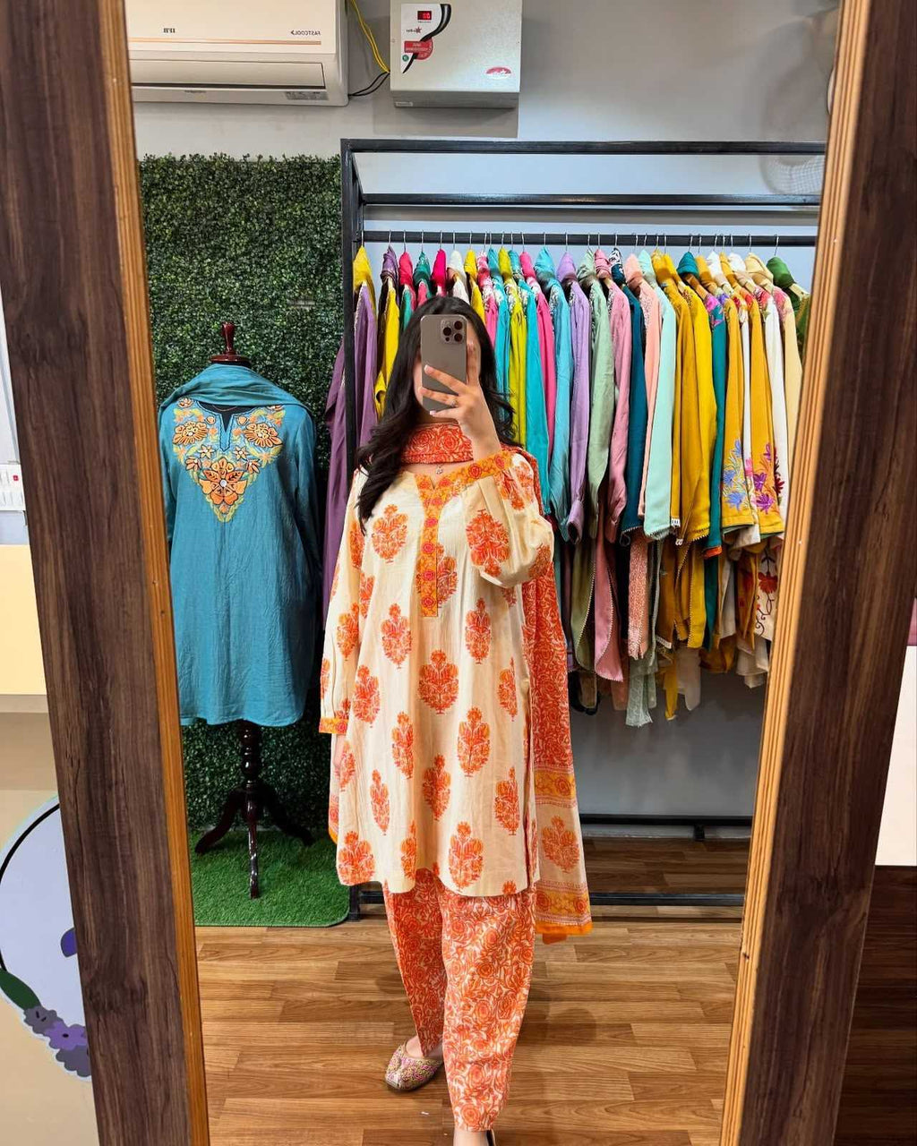 Naarira Geet Pure Masalin Cotton Printed Suit