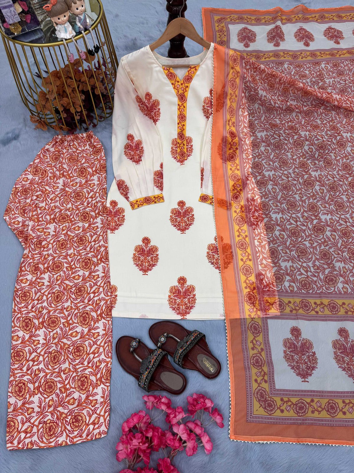 Naarira Geet Pure Masalin Cotton Printed Suit