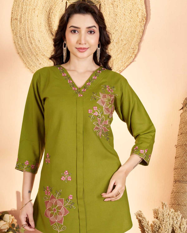 Naarira Heavy Rayon Embroidered Co-ord Set
