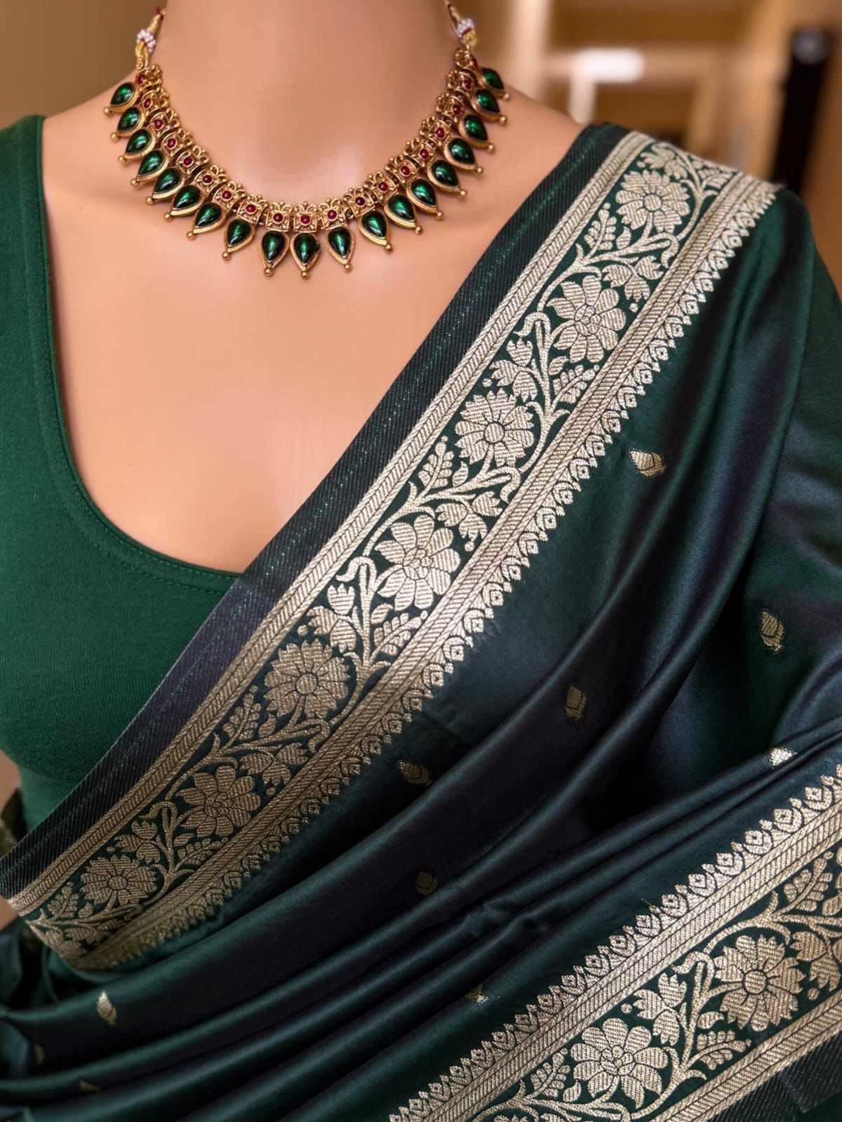 Naarira Rashmika Banarasi Soft Silk Saree