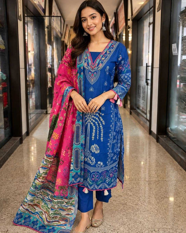 Naarira RUHI Russian Silk Ladies Silk Suit - alternate view