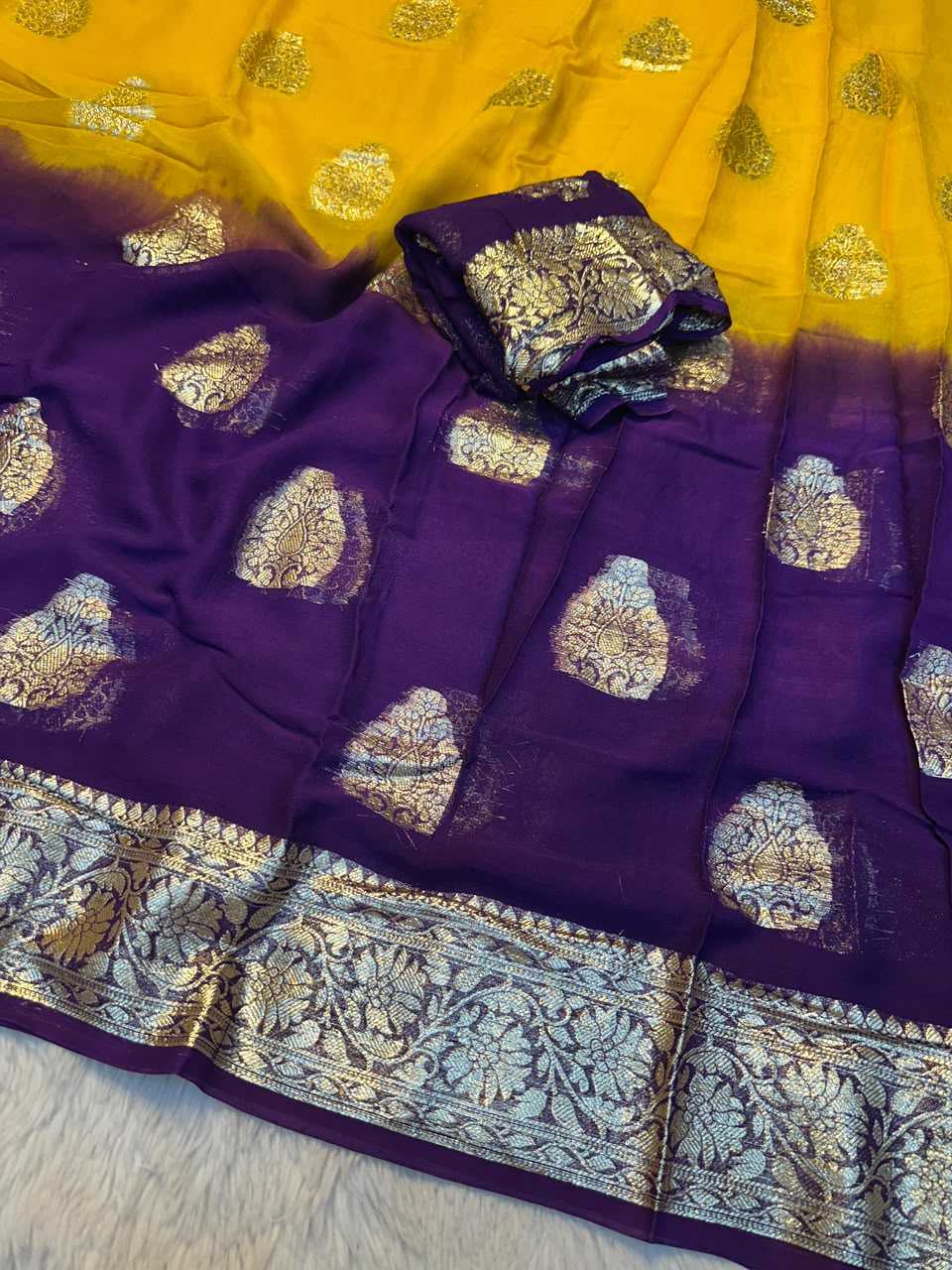 Naarira KESH671 Roshni Premium Georgette Designer Saree