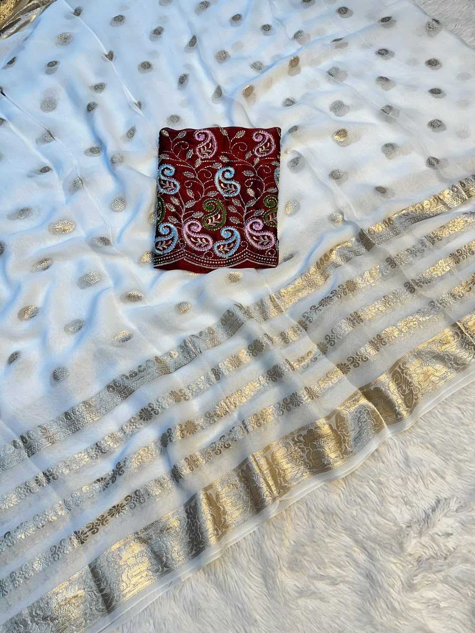 Naarira Georgete Saree