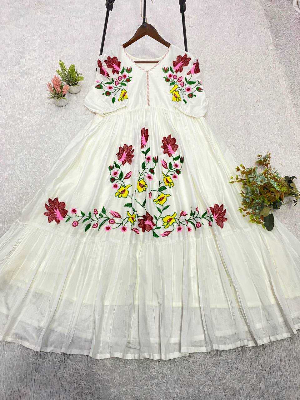 Naarira Rayon Fancy Gown