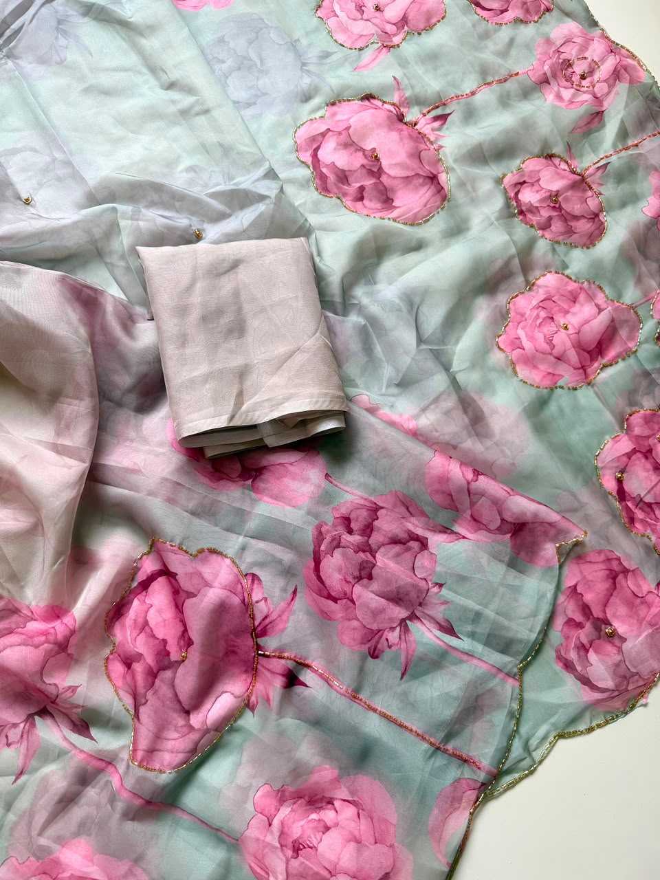 Naarira KESH681 Garima Tabby Silk Soft Silk Sarees