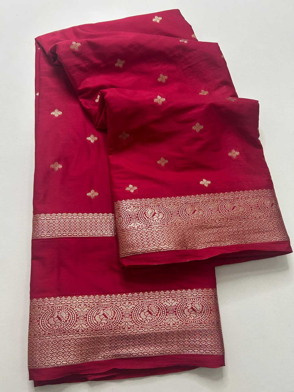 Naarira LIZA Mysore Silk Mysore Silk Sarees