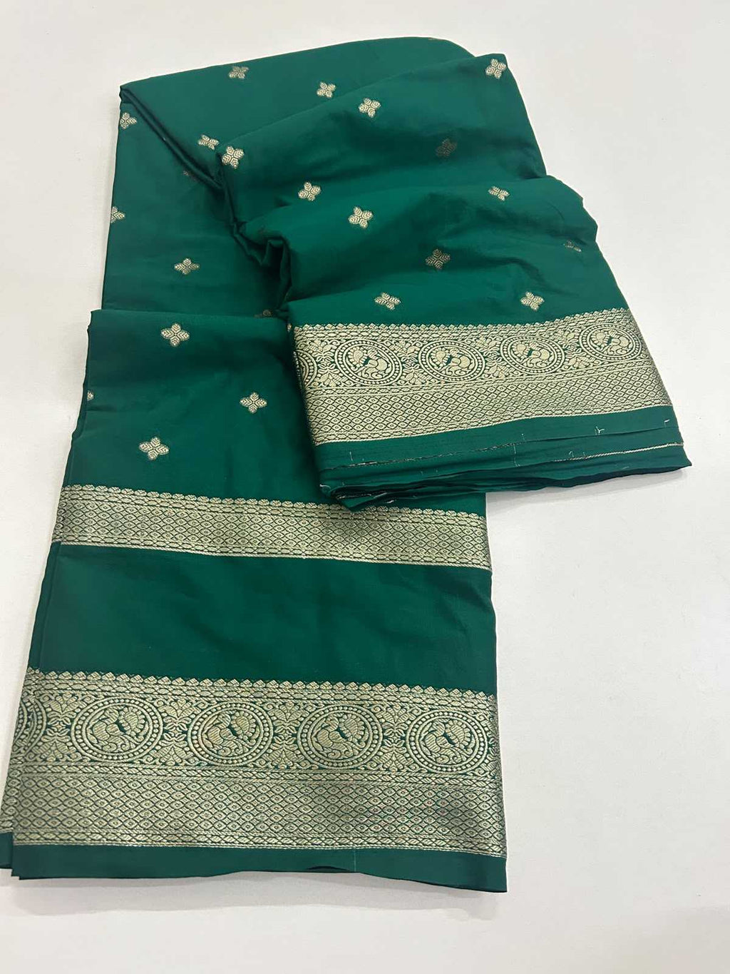 Naarira LIZA Mysore Silk Mysore Silk Sarees