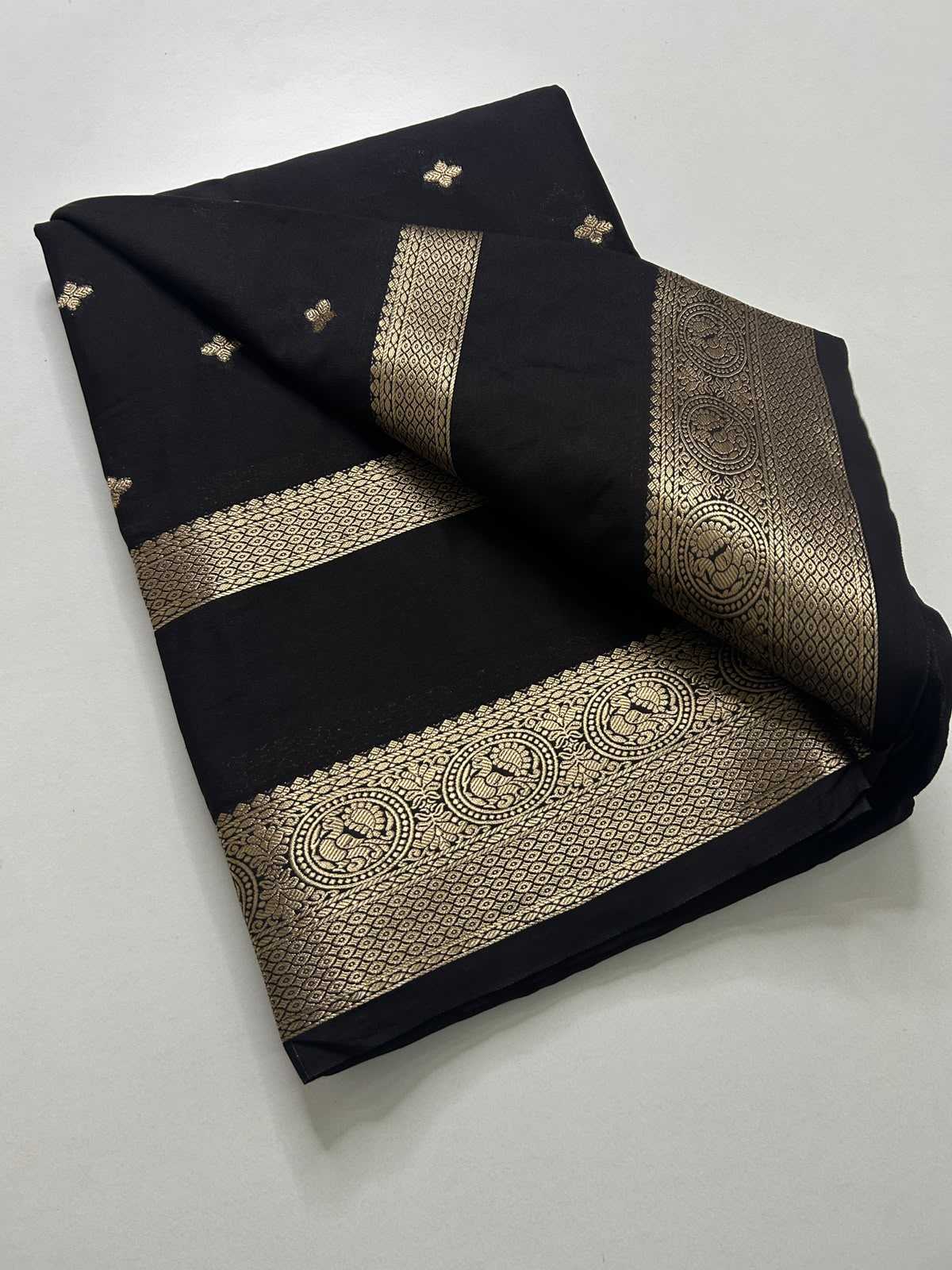 Naarira LIZA Mysore Silk Mysore Silk Sarees
