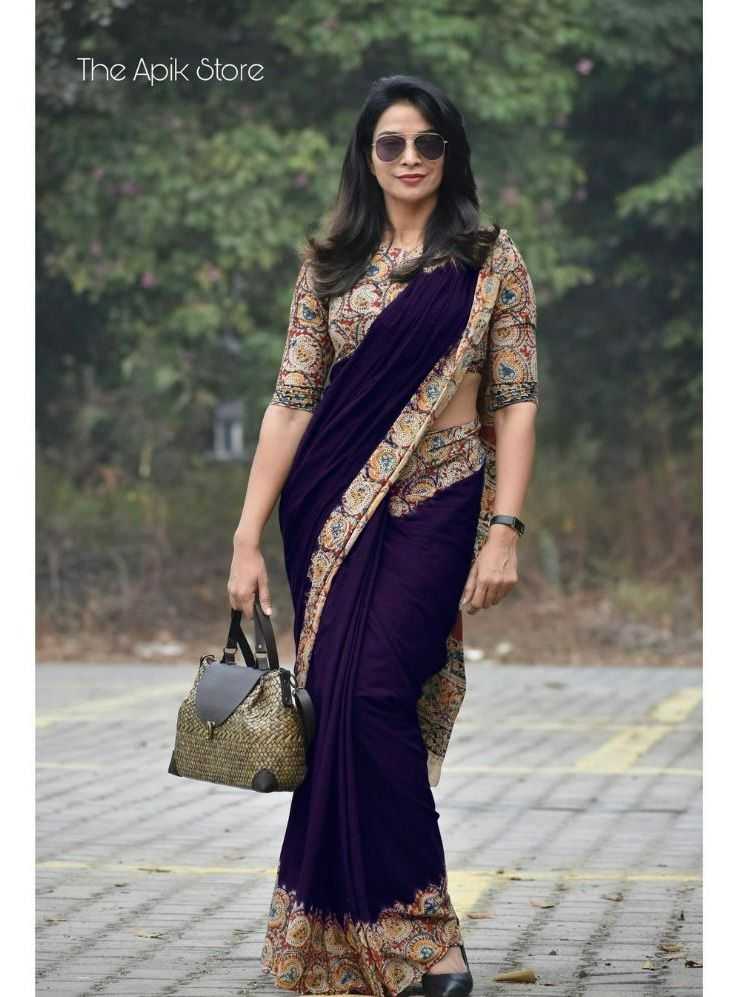 Naarira Elegant Chanderi Silk Printed Sarees