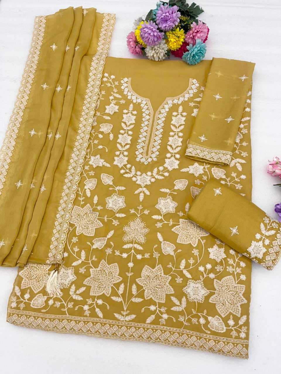 Naarira Chiffon Embroidery Suits