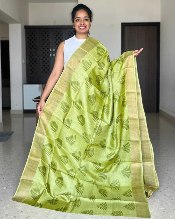 Naarira Divya Tussar Silk Tussar Silk Sarees - alternate view