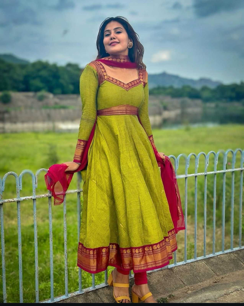 Naarira Vichitra Silk Designer Gowns
