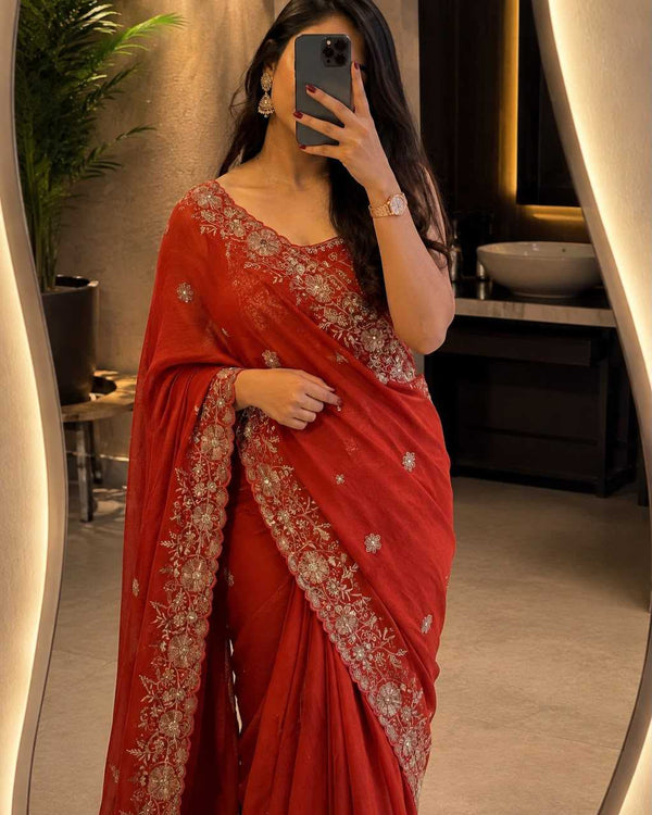 Naarira Laveesha Crunchi Designer Sarees - alternate view