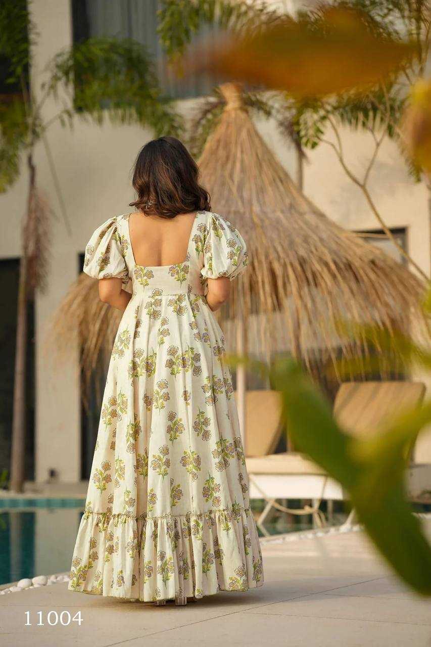 Naarira Heavy Rayon Printed Gown