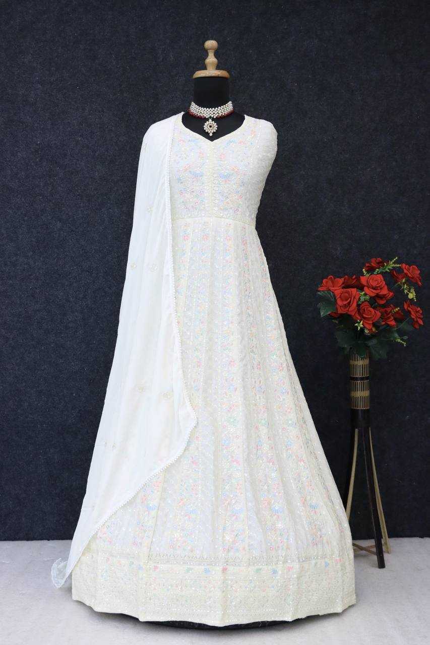 Naarira IZHAAR 5678 Chinon Fancy Gown