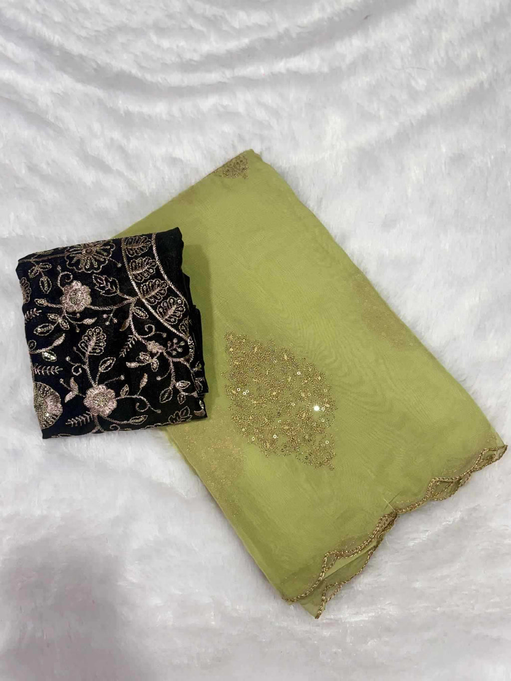 Naarira Naina Organza Designer Saree