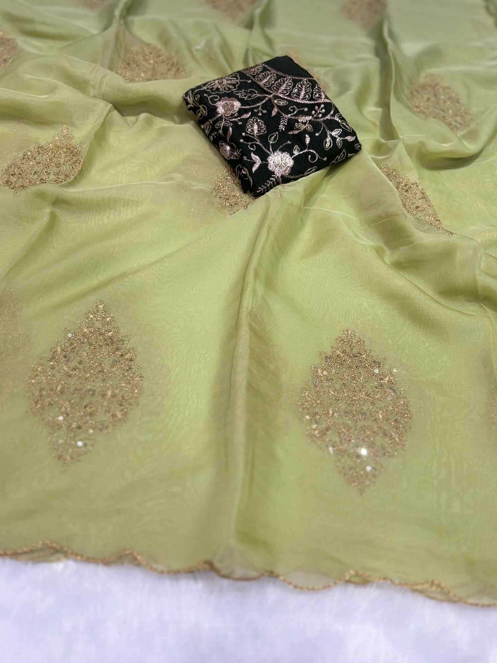 Naarira Naina Organza Designer Saree