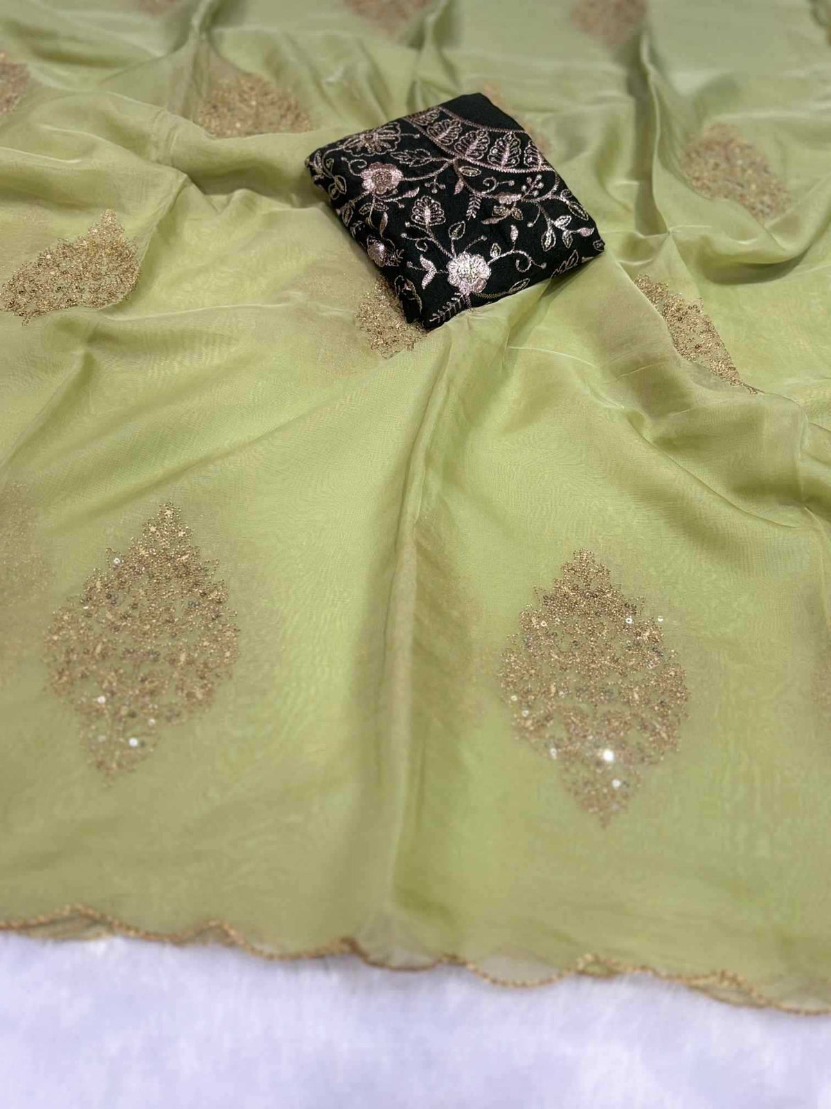 Naarira Naina Organza Designer Saree