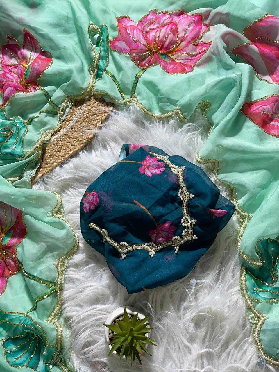 Naarira HAELI Organza Fancy Sarees