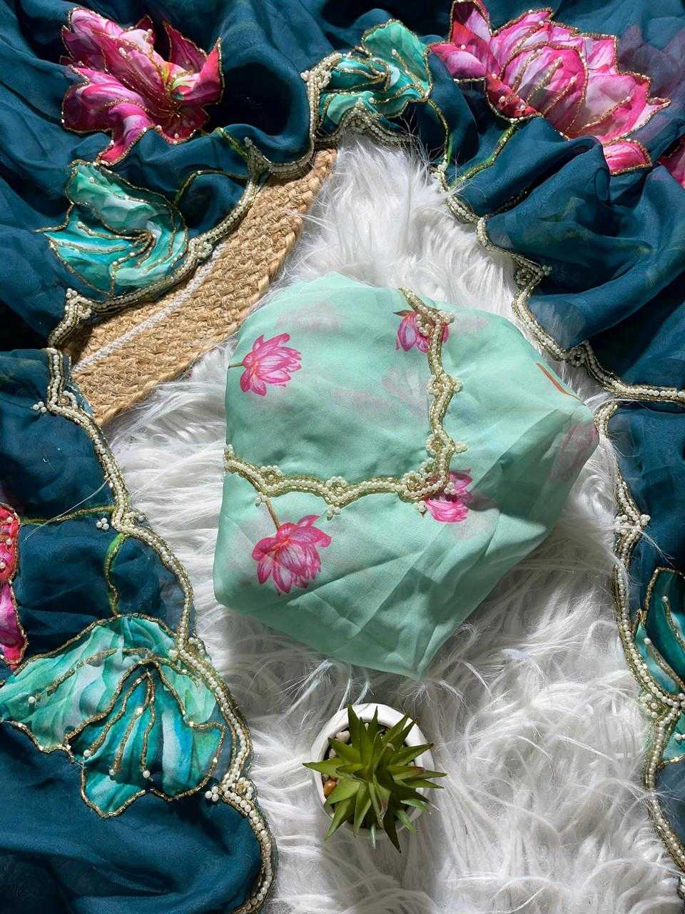 Naarira HAELI Organza Fancy Sarees