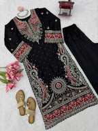 Naarira Cotton Kashmiri Suit
