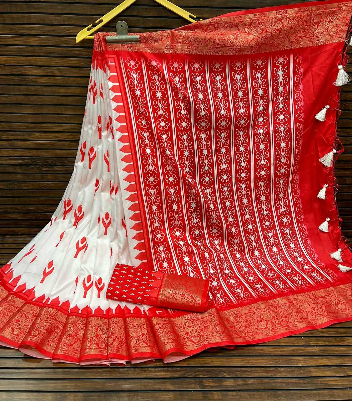 Naarira RIN225 632 Banarasi Soft Silk Banarasi Silk Sarees
