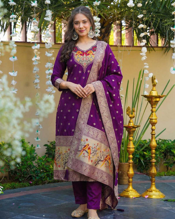 Naarira Designer Silk Suits
