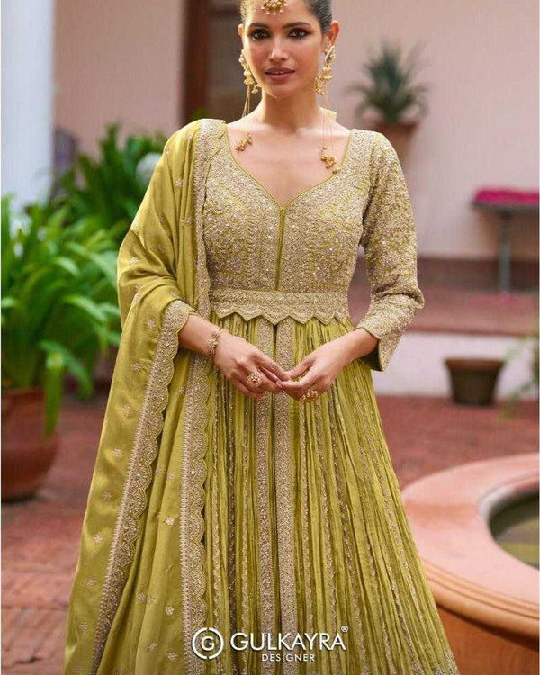 Naarira Gulkayra MEENAT Bridal Gown