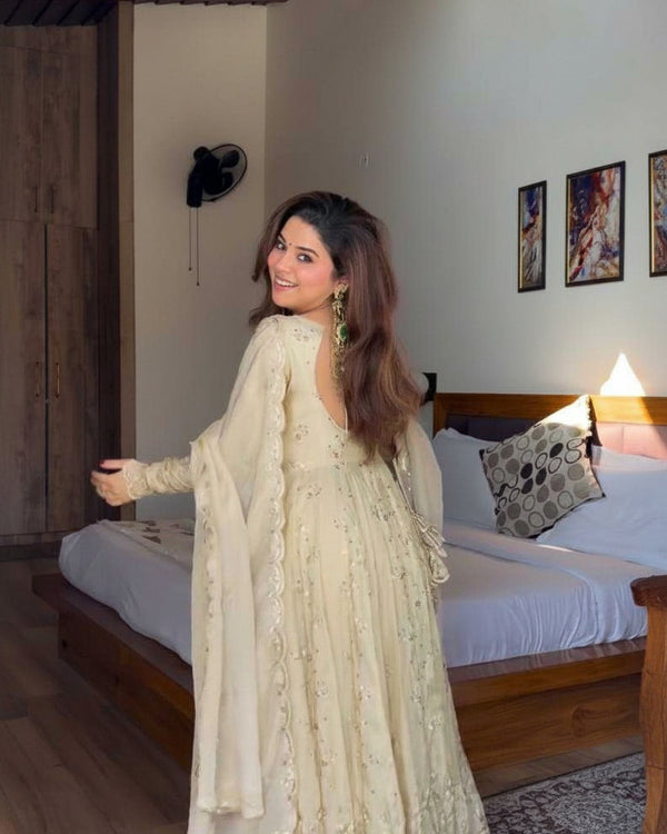Naarira Golden Embriorded Gown - alternate view