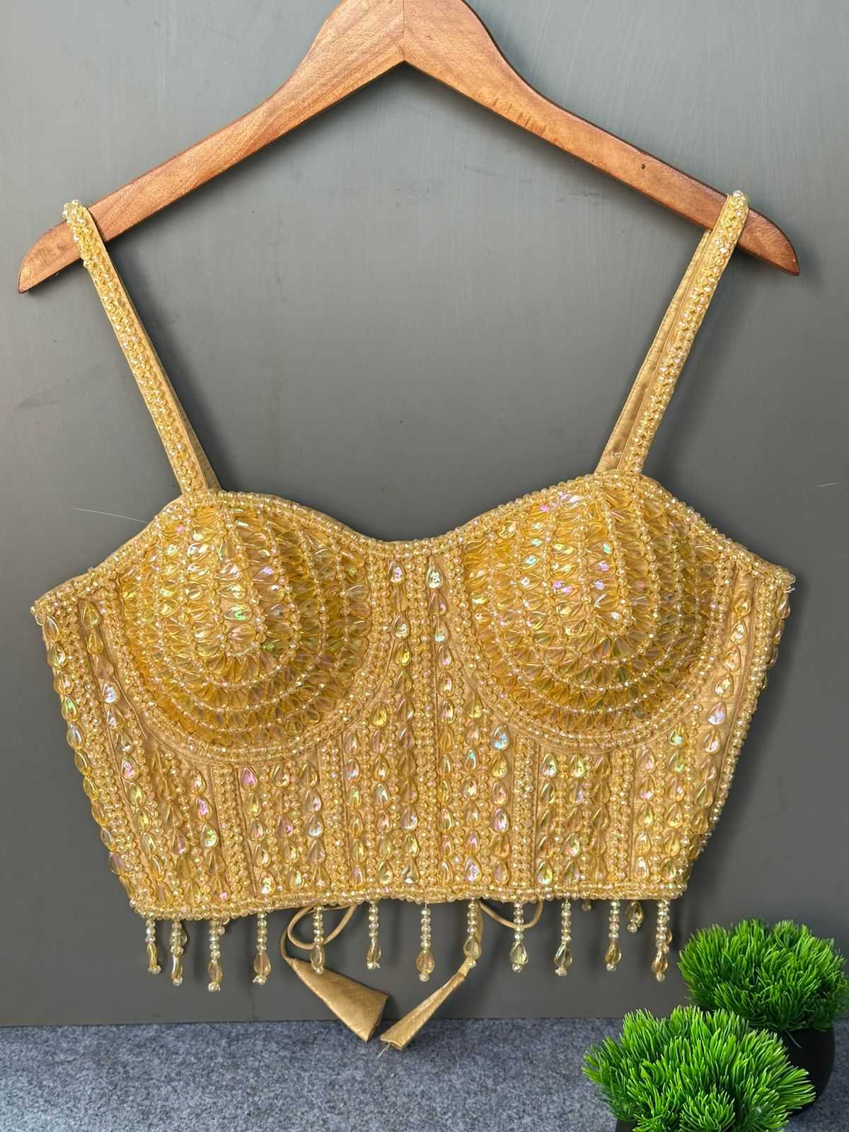 Naarira Pearl Moti Spaghati Readymade Blouses
