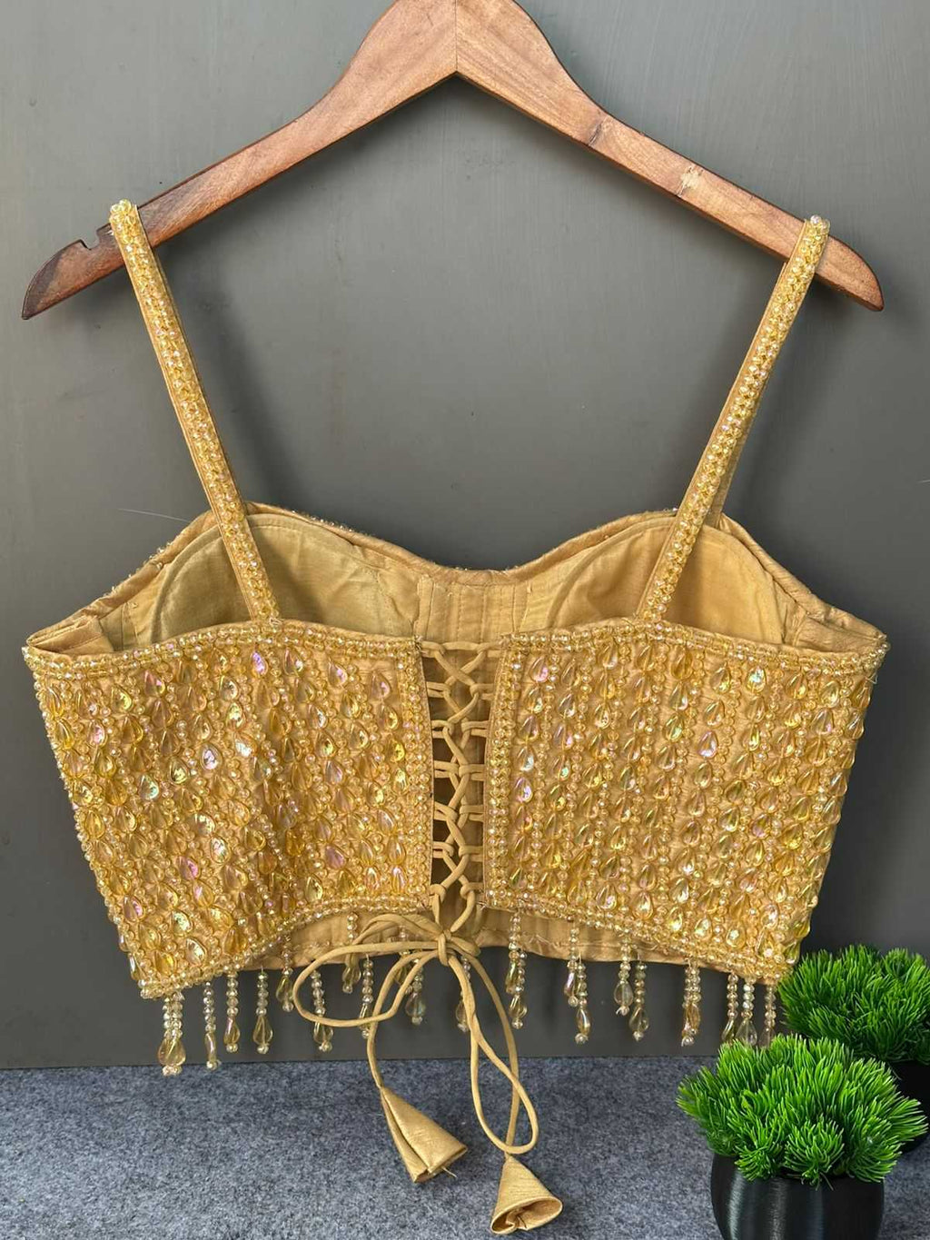 Naarira Pearl Moti Spaghati Readymade Blouses
