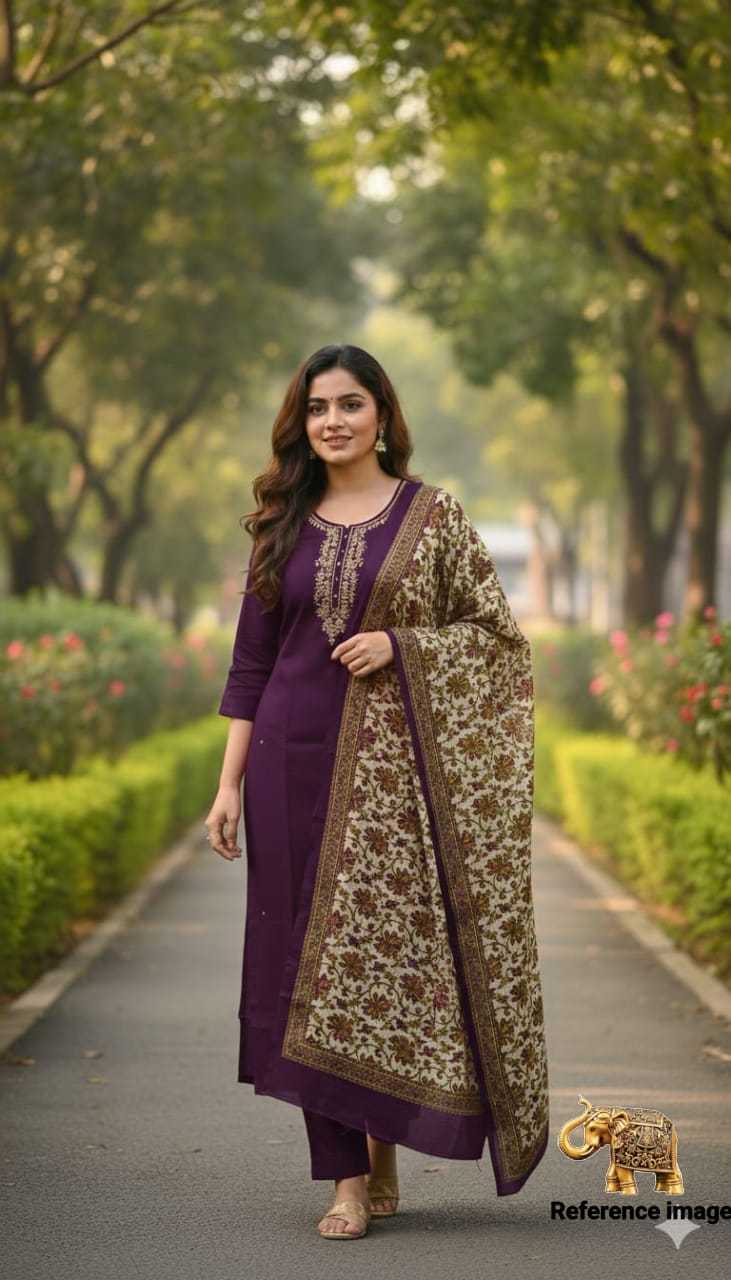Naarira Premium Handwork Kurti with Pant & Unique Dupatta