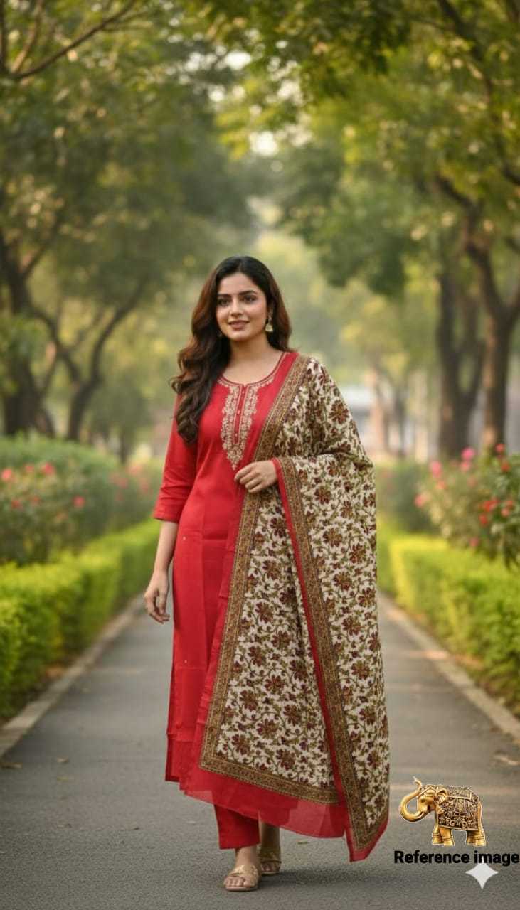 Naarira Premium Handwork Kurti with Pant & Unique Dupatta